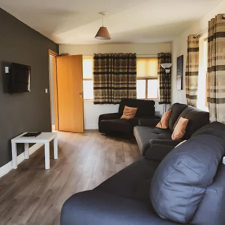Hookless Holiday Homes