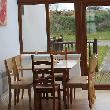Hookless Holiday Homes 4* Fethard on Sea