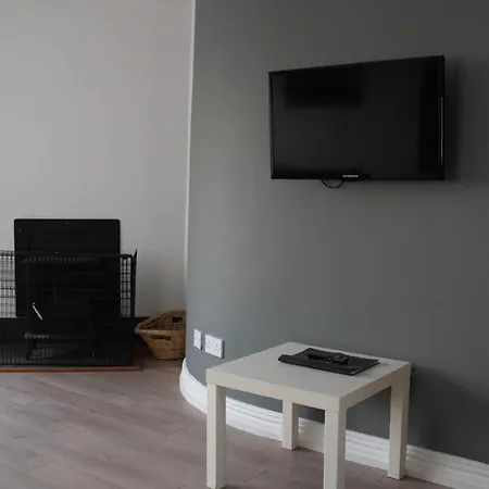 Hookless Holiday Homes Semesterpark 4*