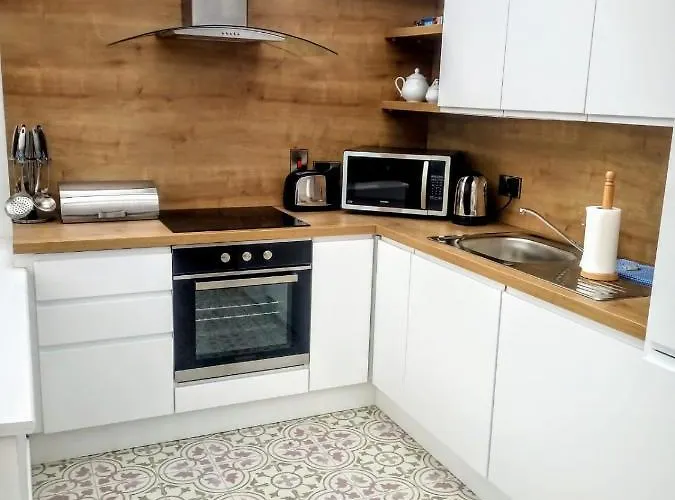 Hookless Holiday Homes 4* Fethard-on-Sea