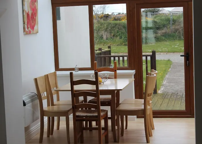 Hookless Holiday Homes 4* Fethard-on-Sea